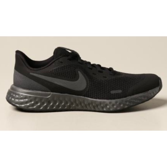 Nike Revolution 5 Running Shoes - Picture 1 of 10